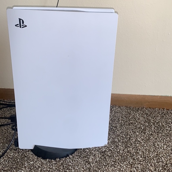 Ps5 - Picture 2 of 3